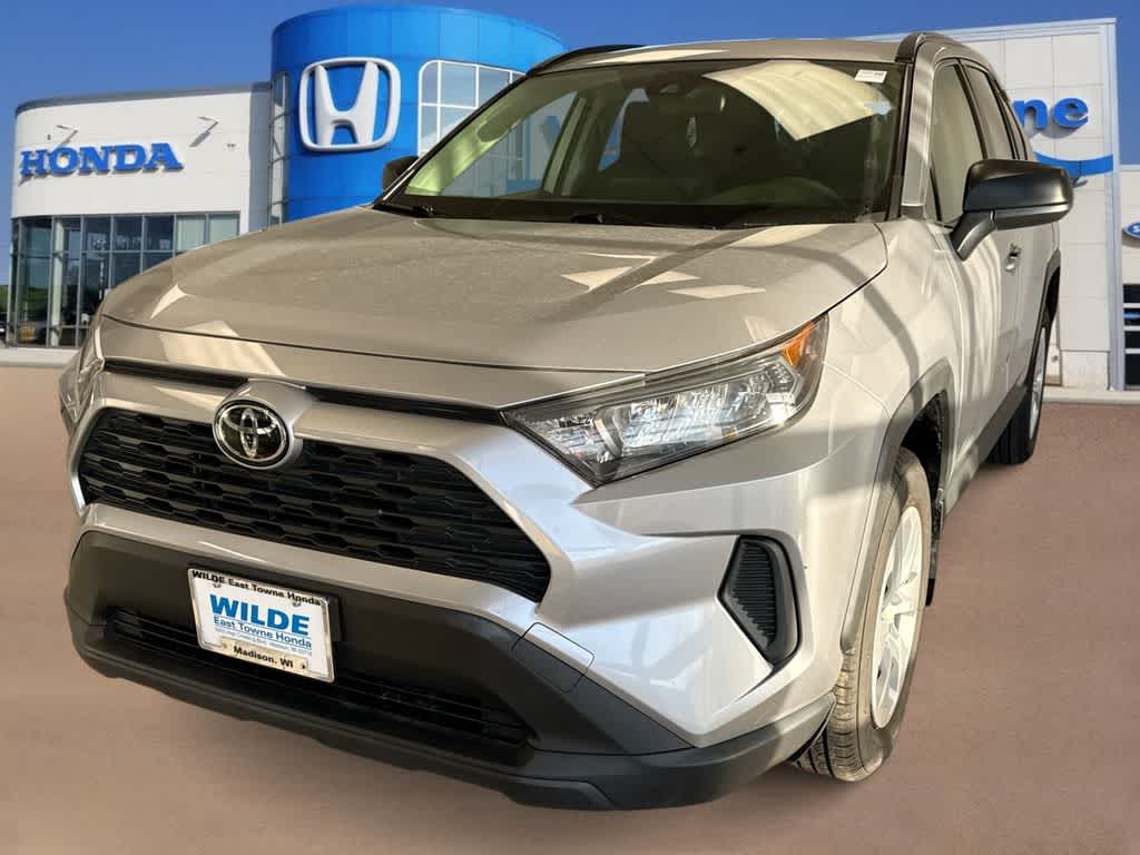 Thumbnail: 2020 Toyota RAV4 - 4