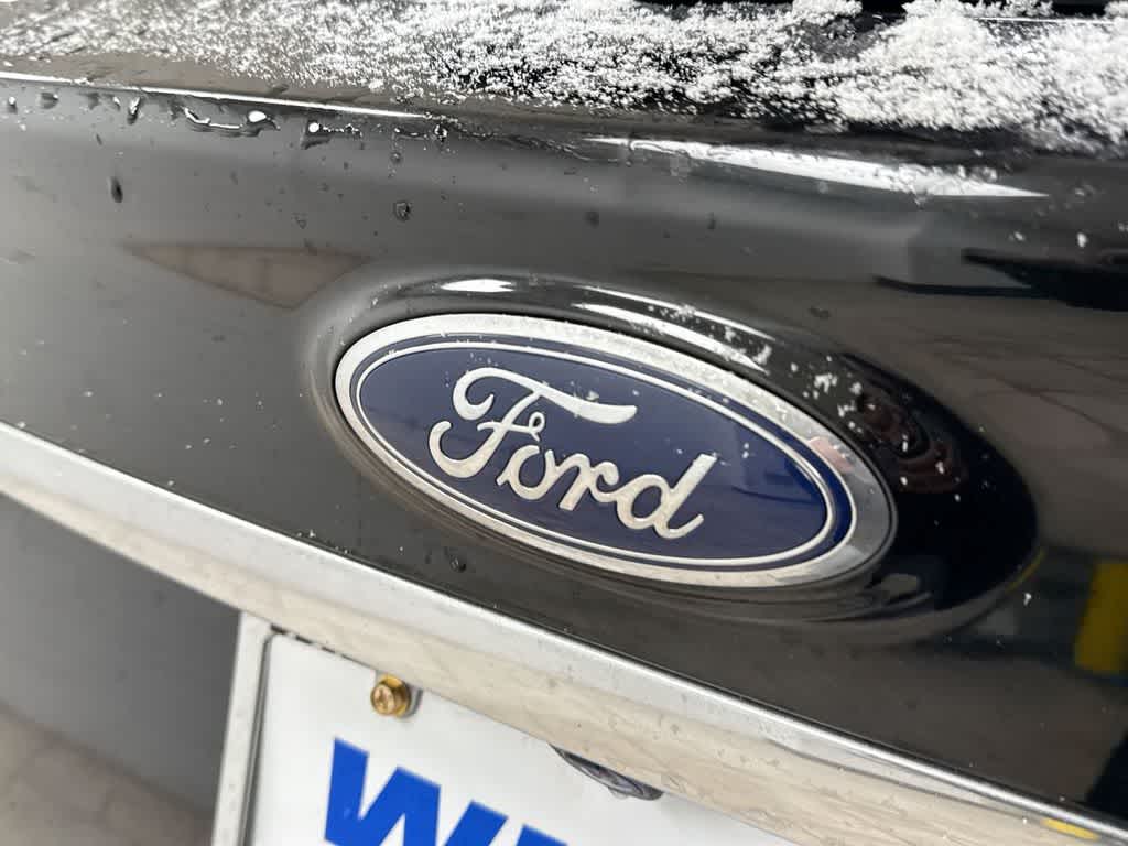 Thumbnail: 2019 Ford Edge - 13