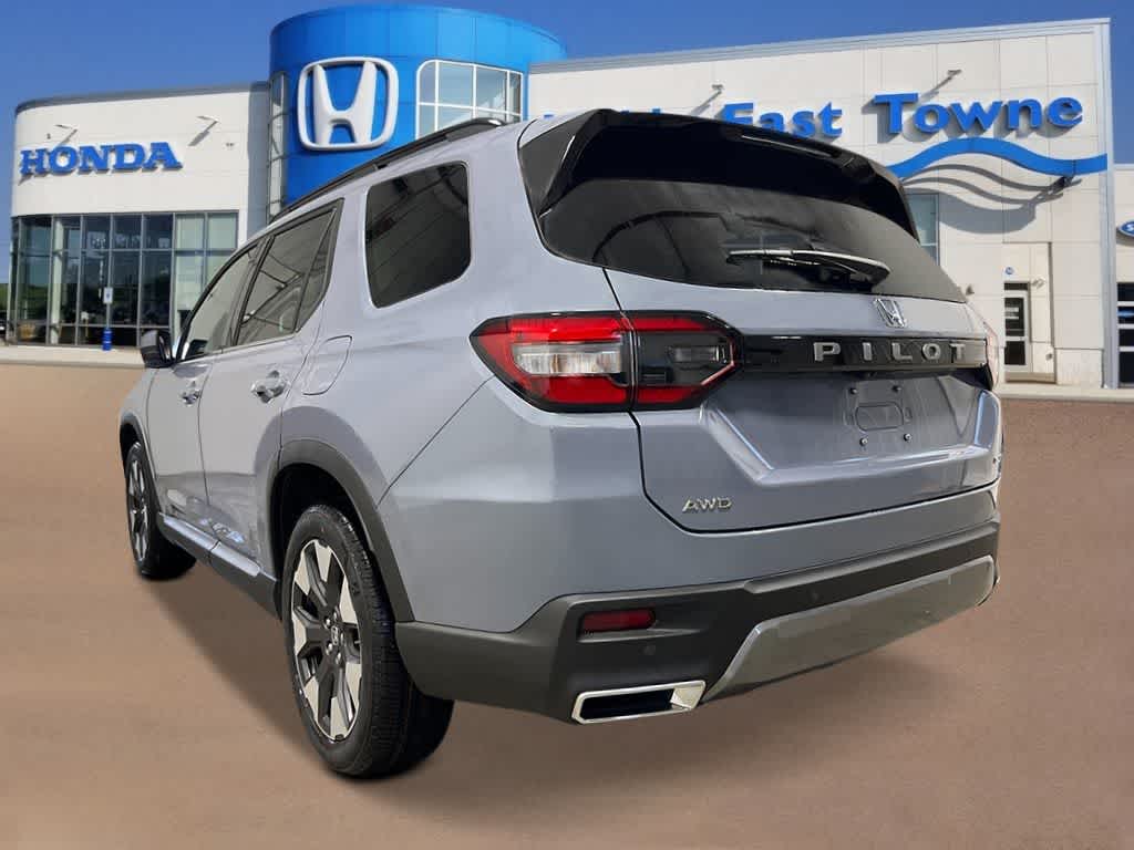 Thumbnail: 2026 Honda Pilot - 3