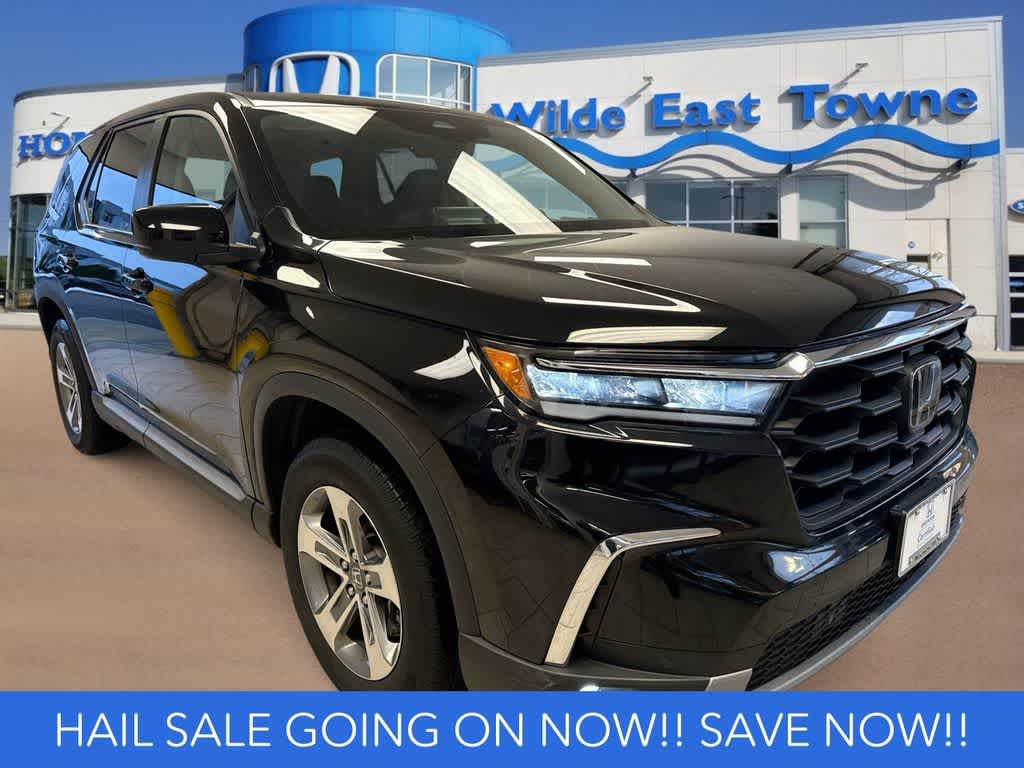 Thumbnail: 2023 Honda Pilot - 2