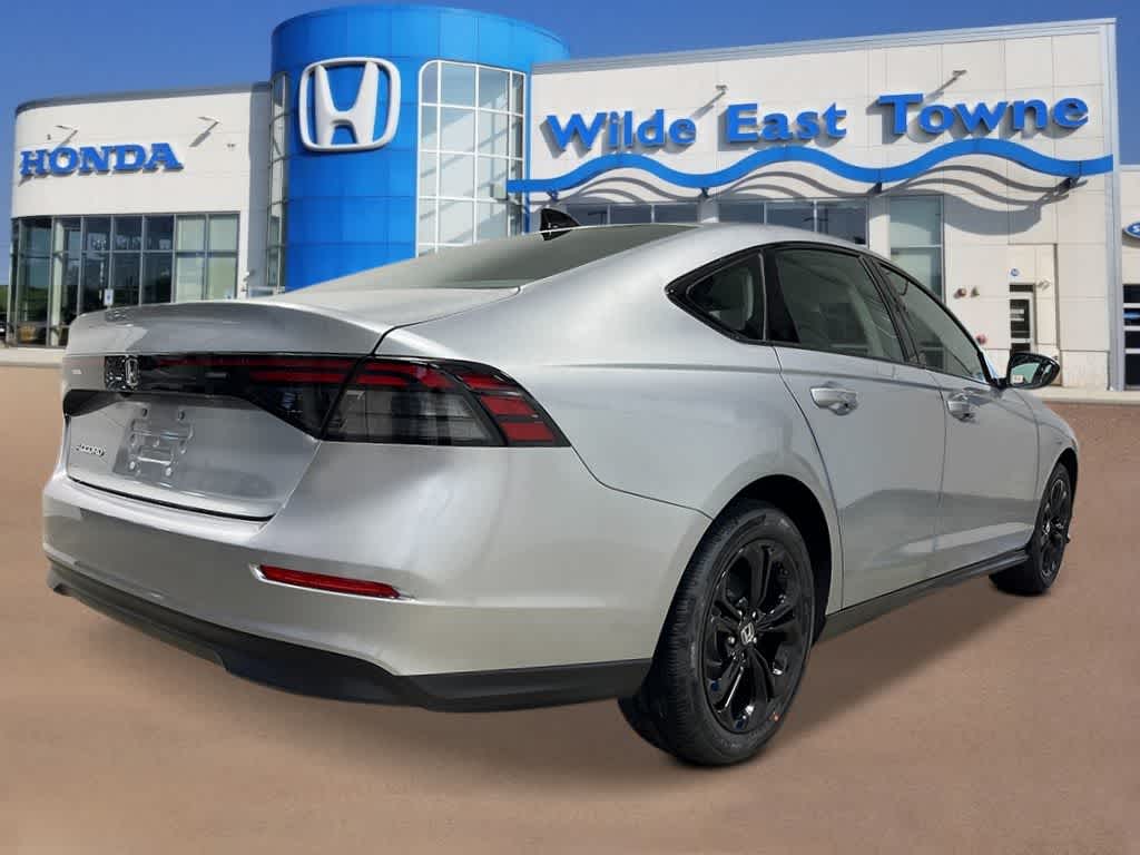 Thumbnail: 2025 Honda Accord - 6