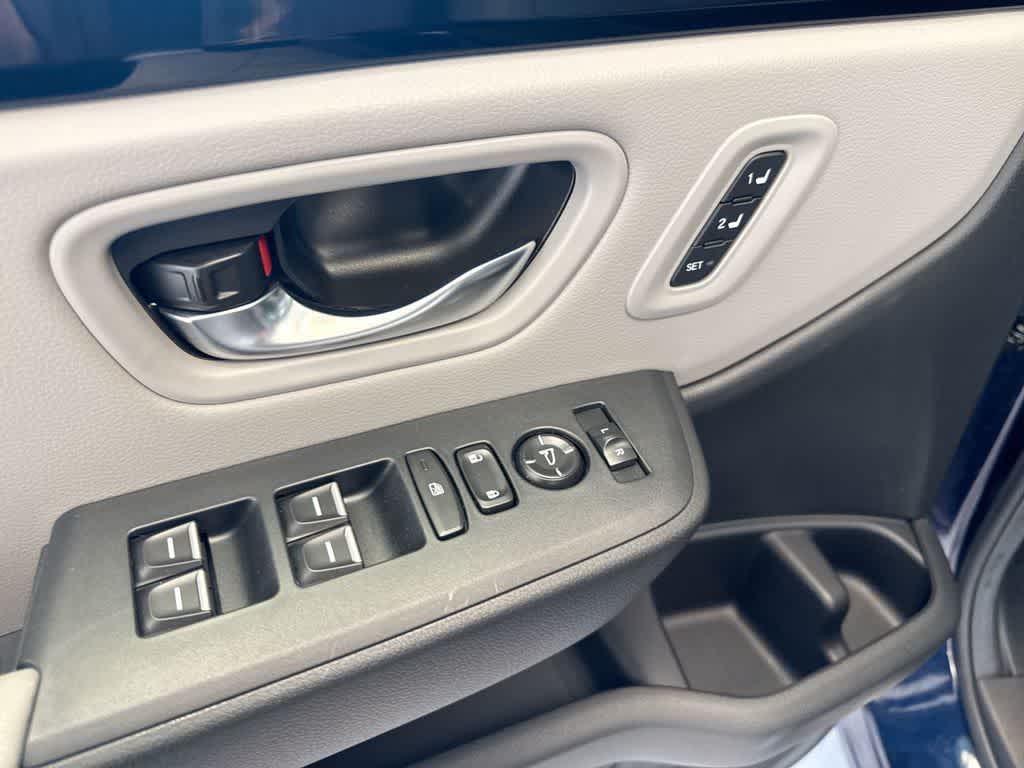 Thumbnail: 2025 Honda Pilot - 20