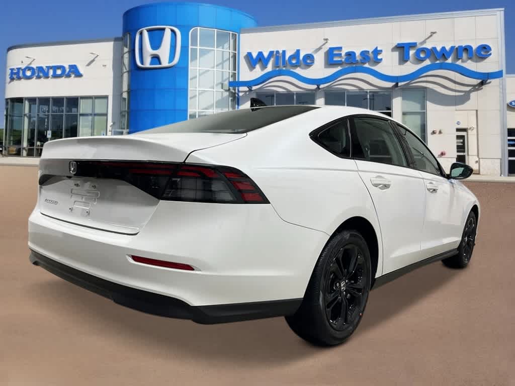 Thumbnail: 2025 Honda Accord - 5