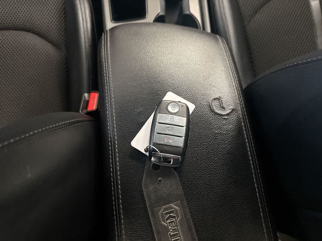 Thumbnail: 2019 Kia Optima - 36