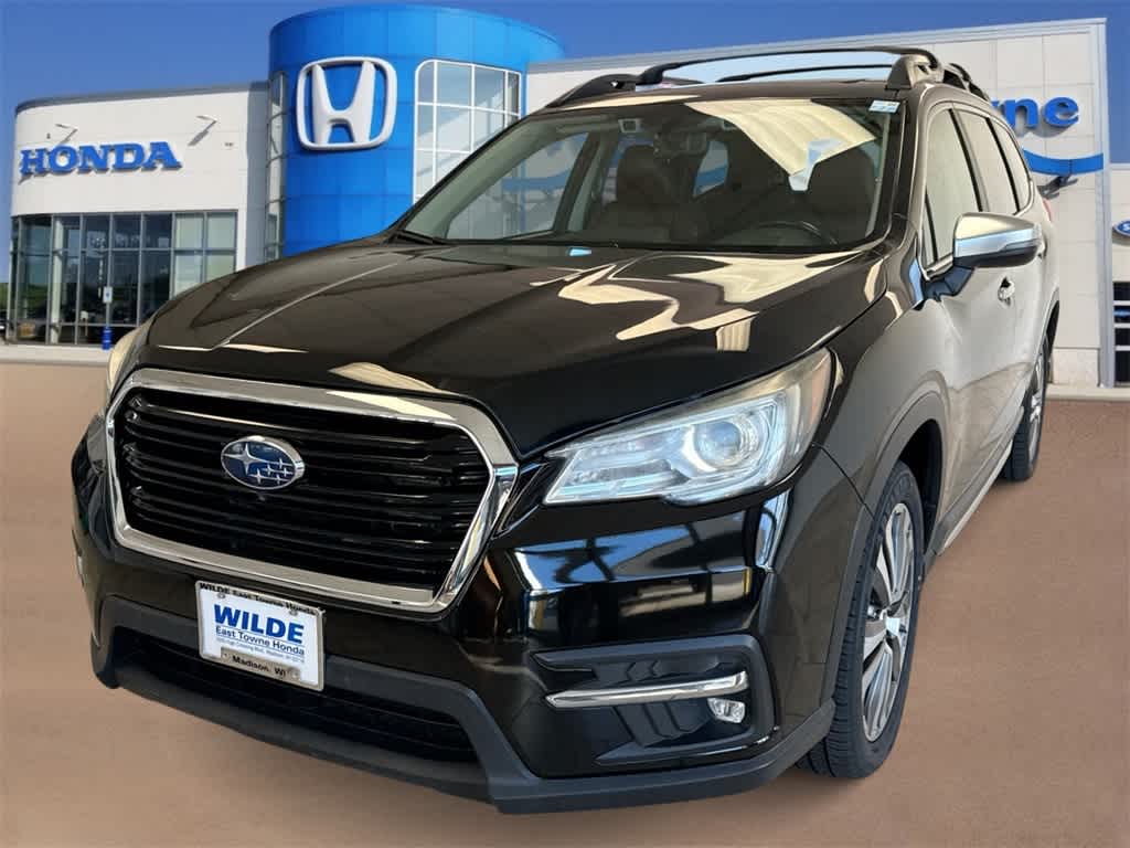 2019 Subaru Ascent Touring -
                  Madison, WI