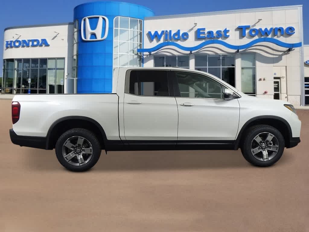 Thumbnail: 2026 Honda Ridgeline - 6