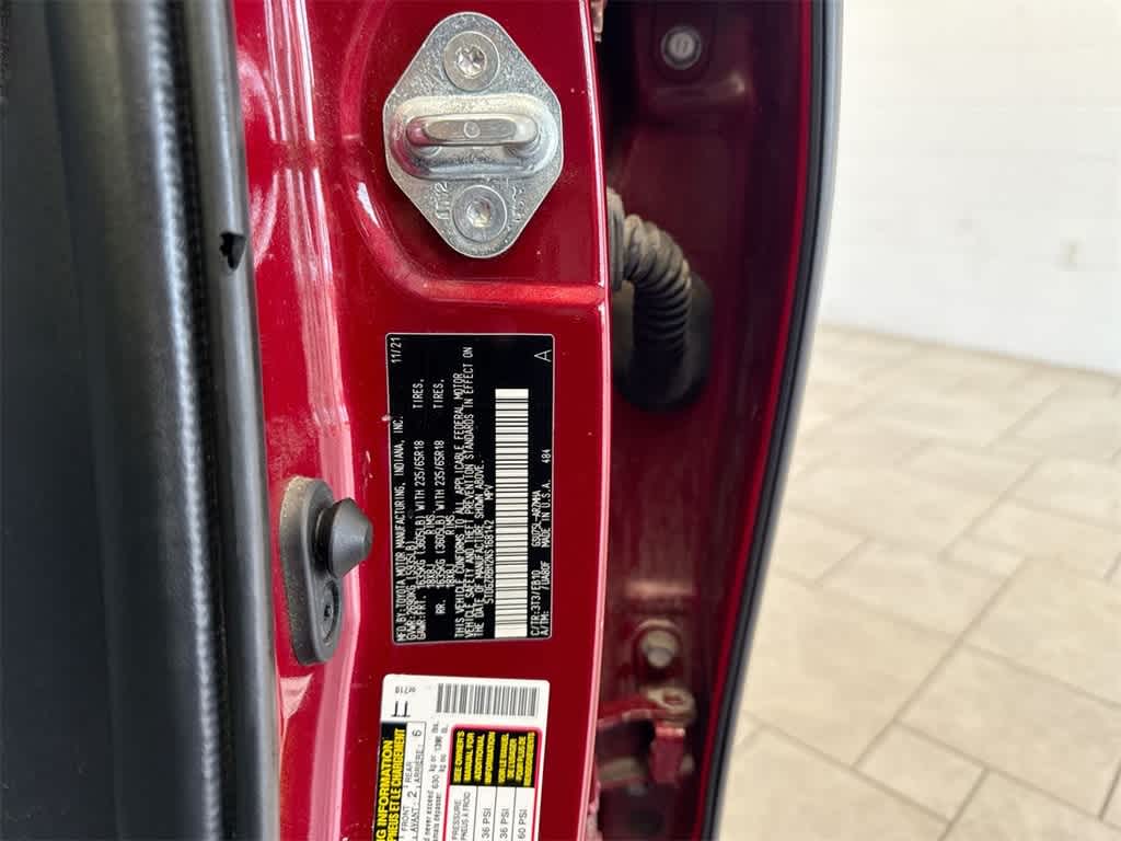 Thumbnail: 2022 Toyota Highlander - 38