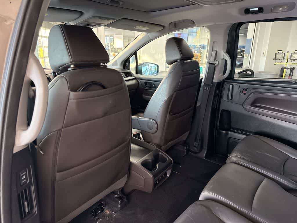 Thumbnail: 2018 Honda Odyssey - 18