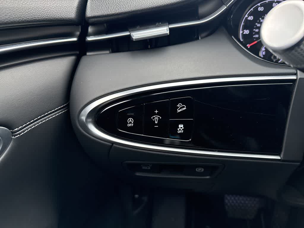 Thumbnail: 2023 Genesis GV70 - 24