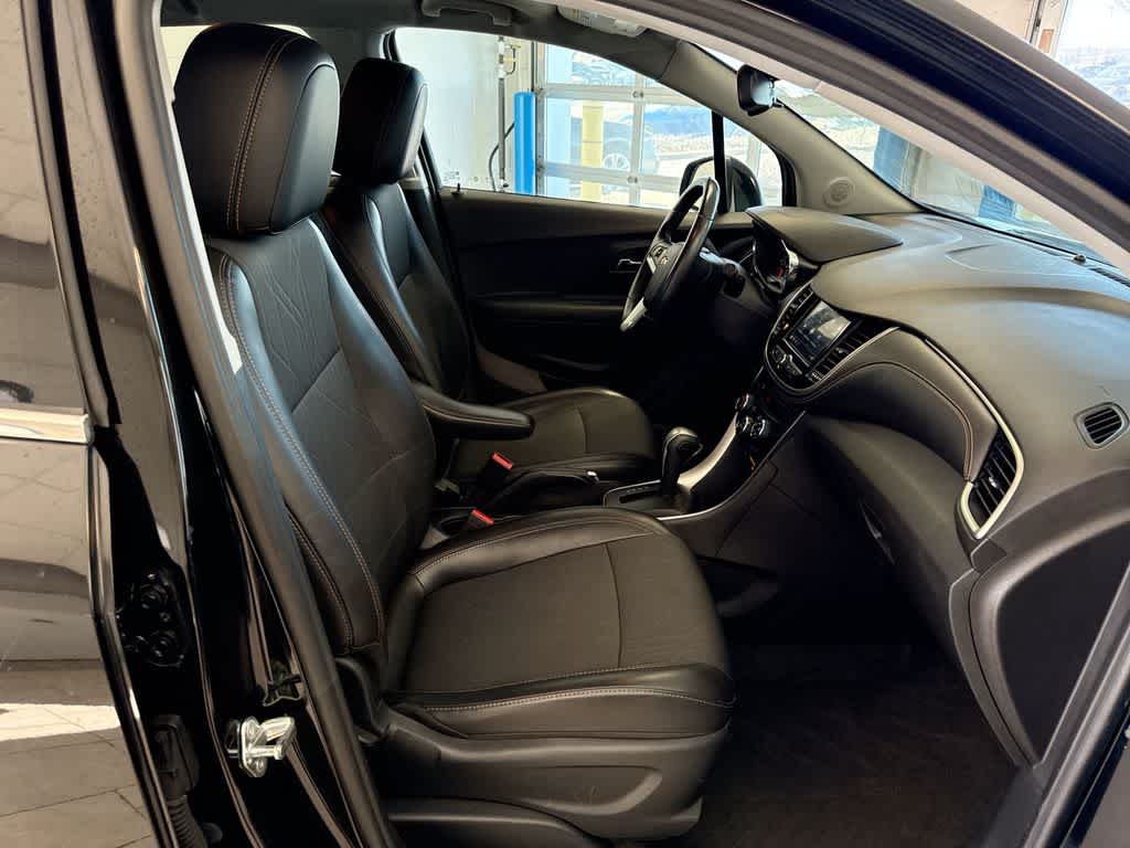 Thumbnail: 2018 Chevrolet Trax - 23