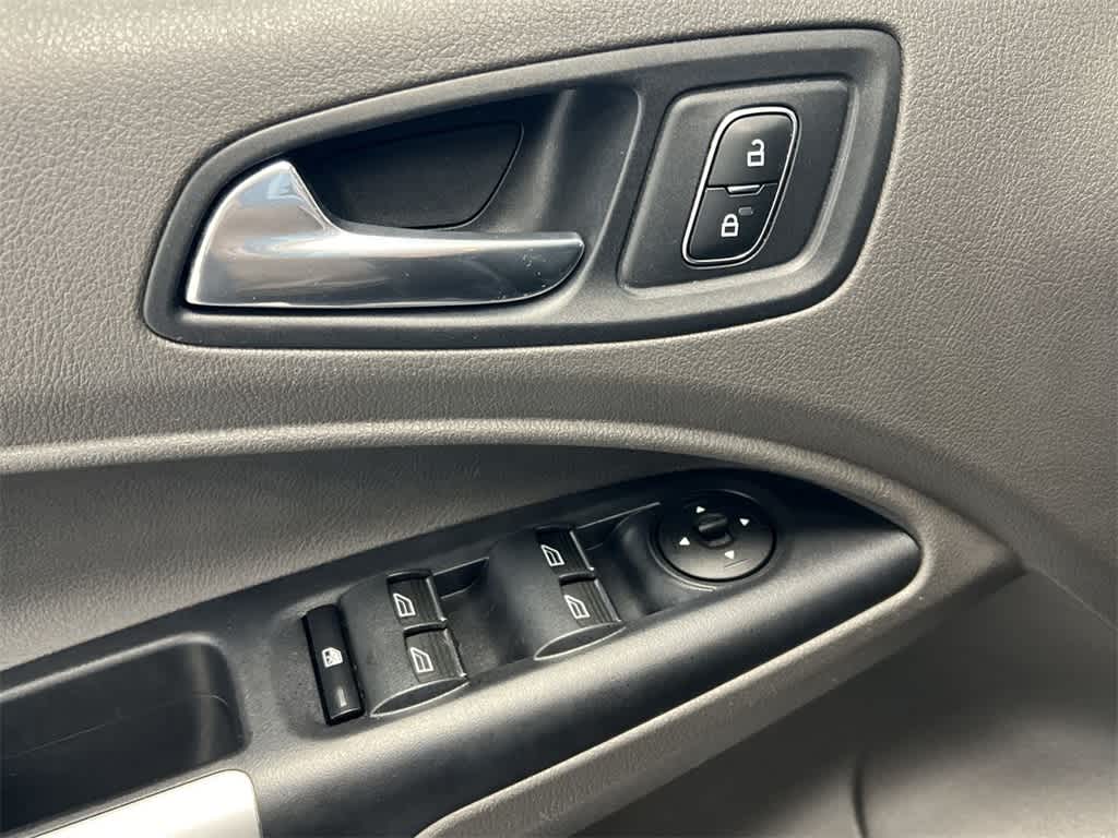 2019 Ford Transit Series Connect XLT 19