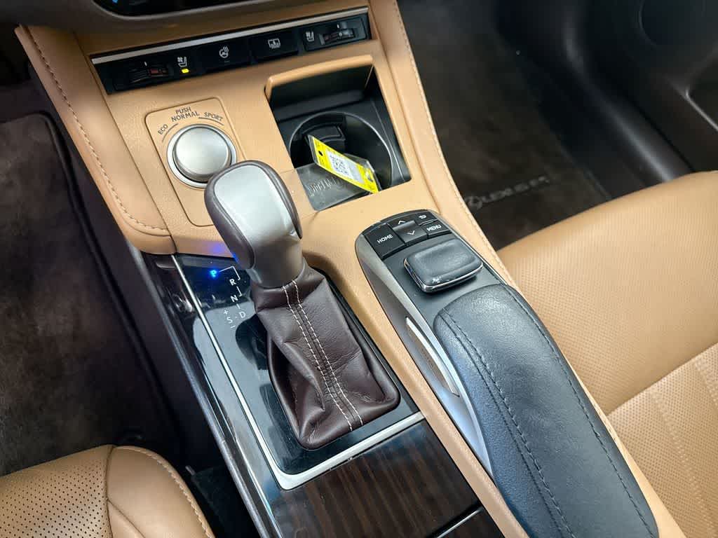 Thumbnail: 2018 Lexus ES - 34