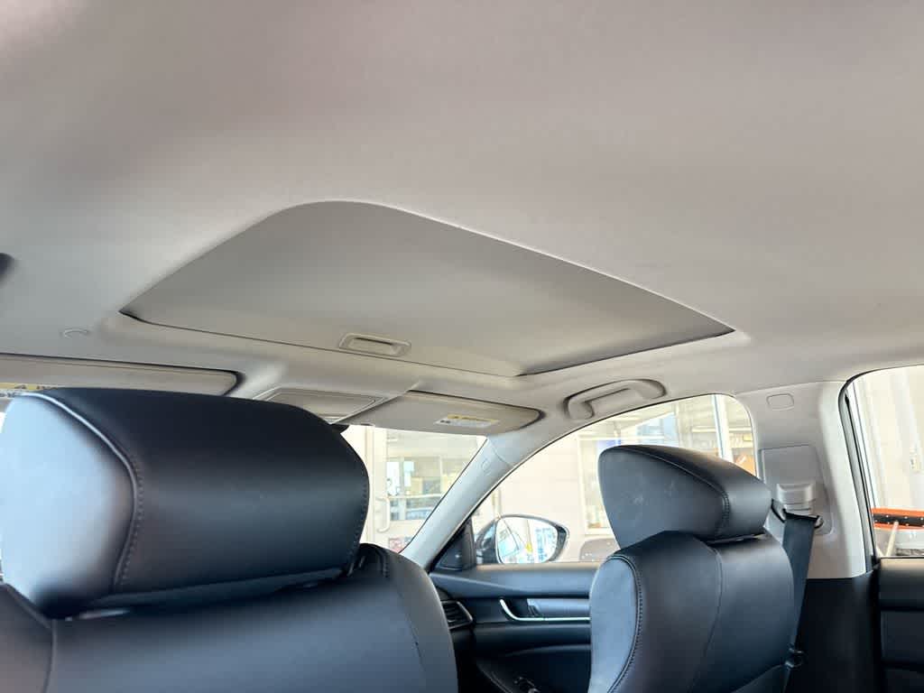 Thumbnail: 2018 Honda Accord - 20