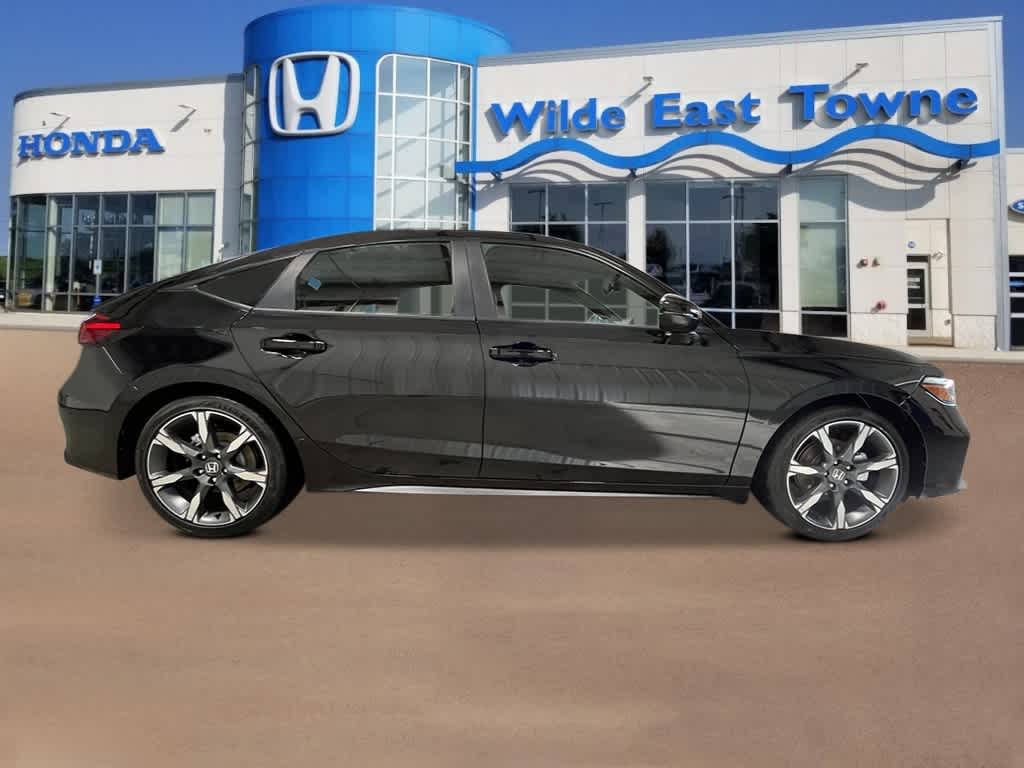 2025 Honda Civic Sport Touring 8
