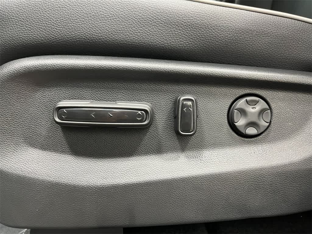 Thumbnail: 2026 Honda Odyssey - 12