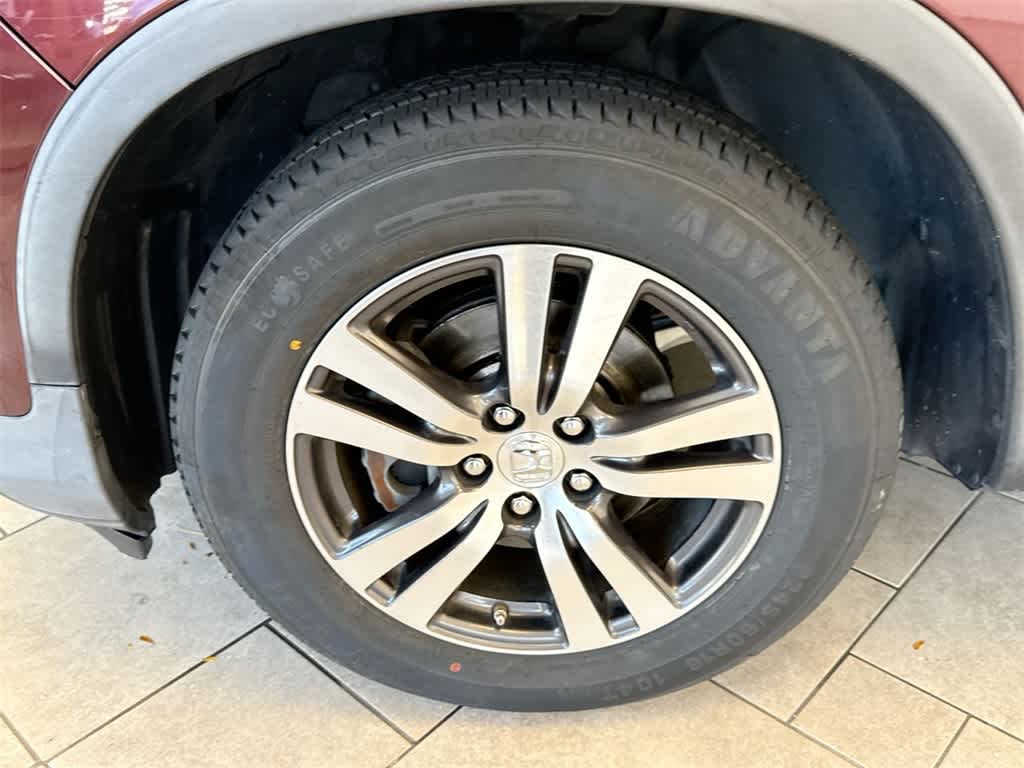 Thumbnail: 2017 Honda Pilot - 13