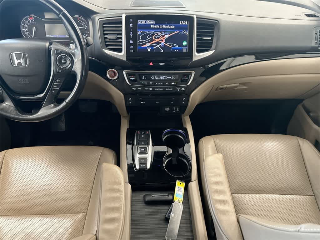 Thumbnail: 2018 Honda Pilot - 31