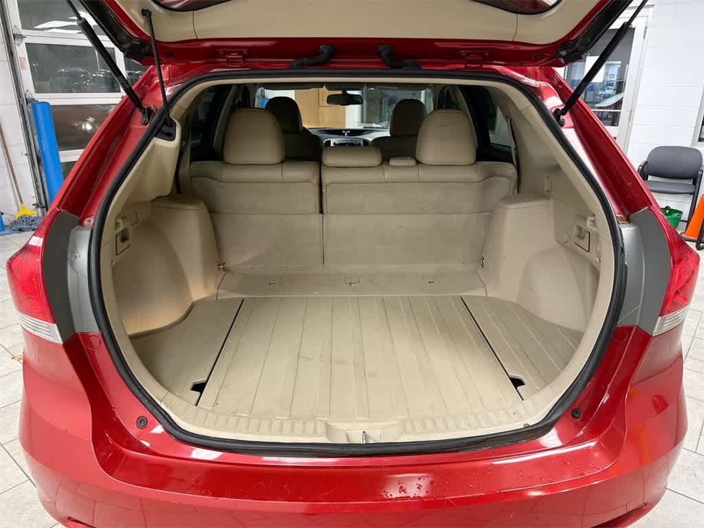 Thumbnail: 2012 Toyota Venza - 36