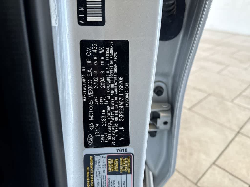 Thumbnail: 2020 Kia Forte - 35