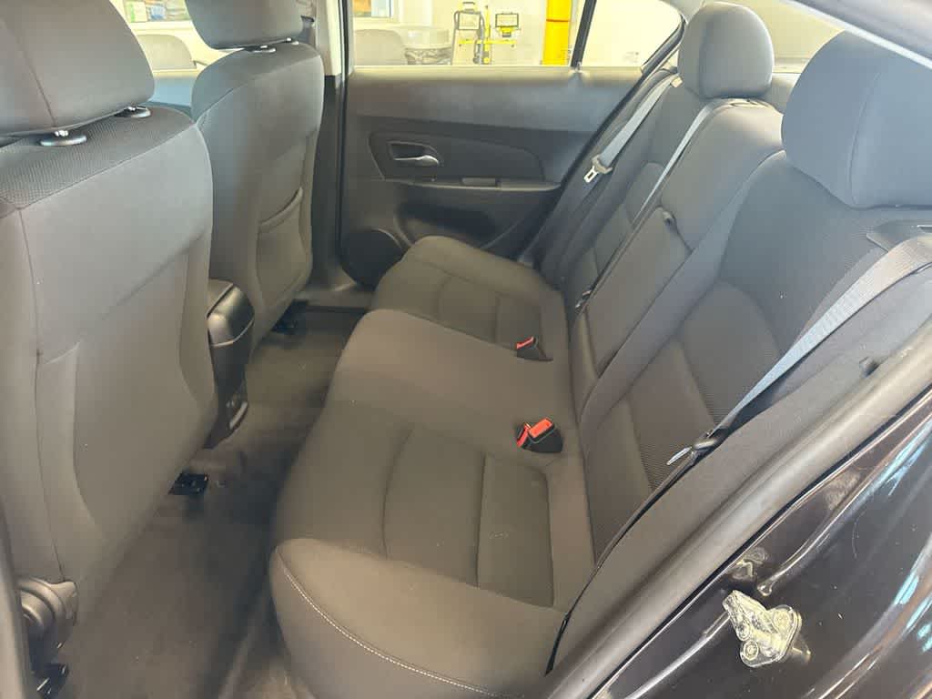 Thumbnail: 2015 Chevrolet Cruze - 20