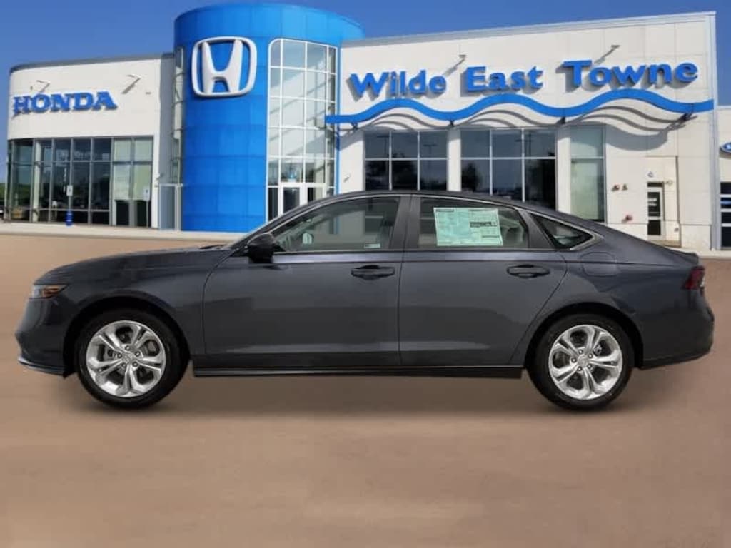 New 2025 Honda Accord LX Sedan