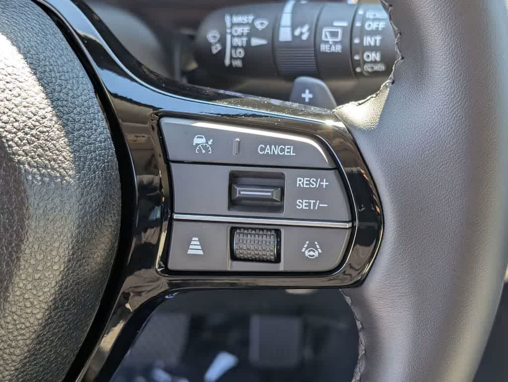 Thumbnail: 2026 Honda Pilot - 15