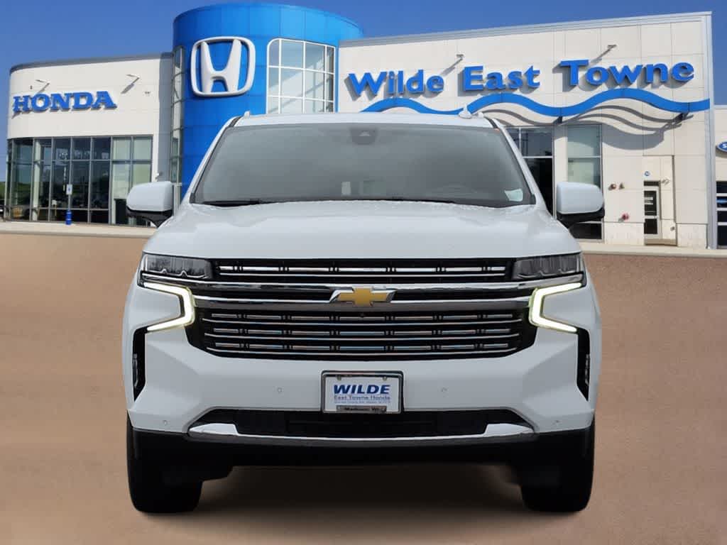 Thumbnail: 2021 Chevrolet Suburban - 3