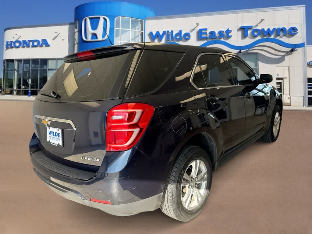 Thumbnail: 2016 Chevrolet Equinox - 8