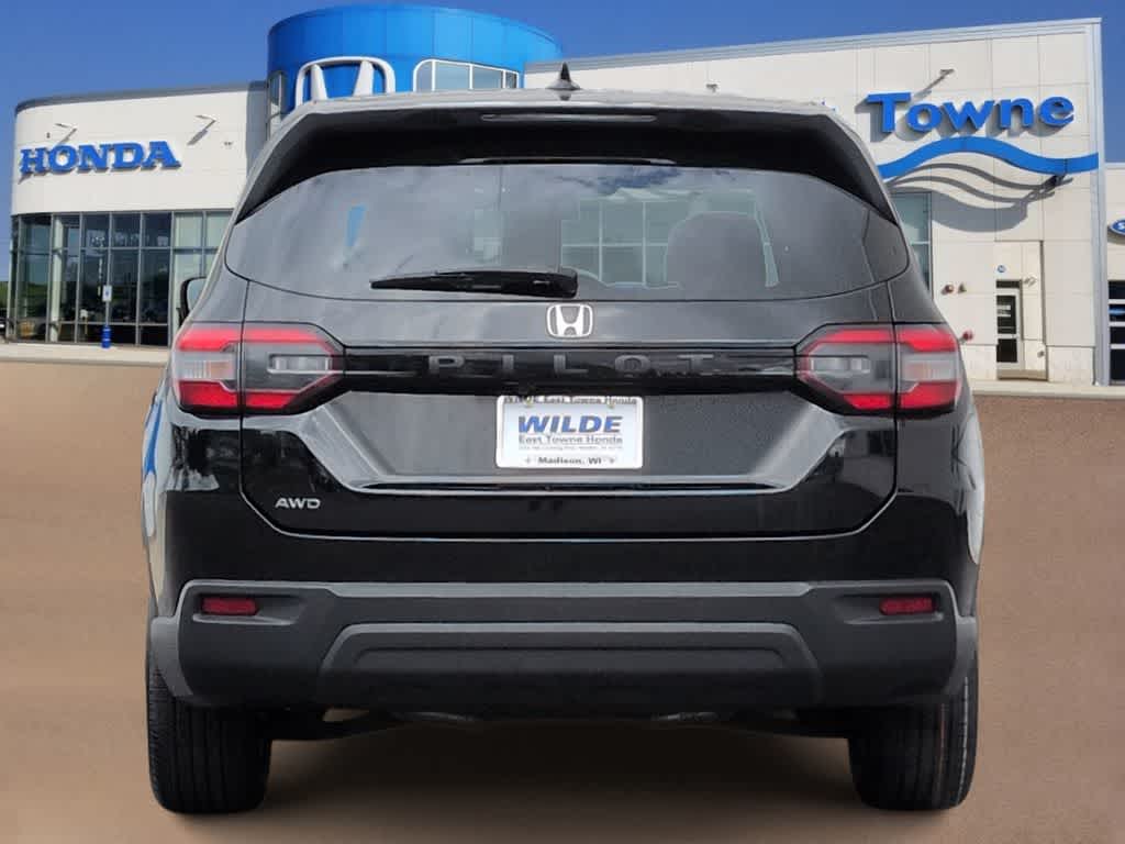 Thumbnail: 2023 Honda Pilot - 7