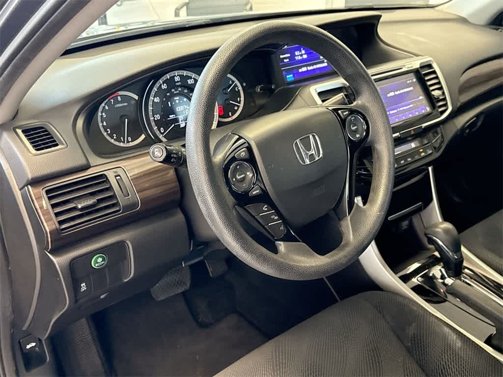 Thumbnail: 2017 Honda Accord - 10