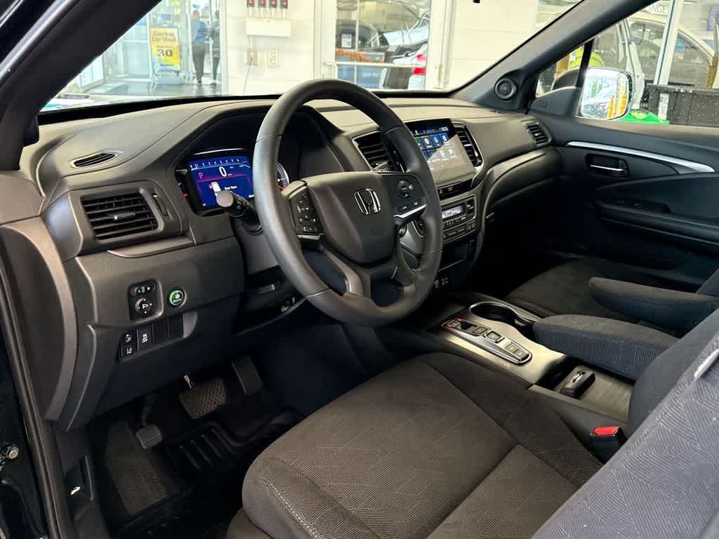 Thumbnail: 2023 Honda Pilot - 10