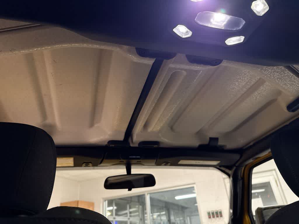 Thumbnail: 2020 Jeep Wrangler - 19