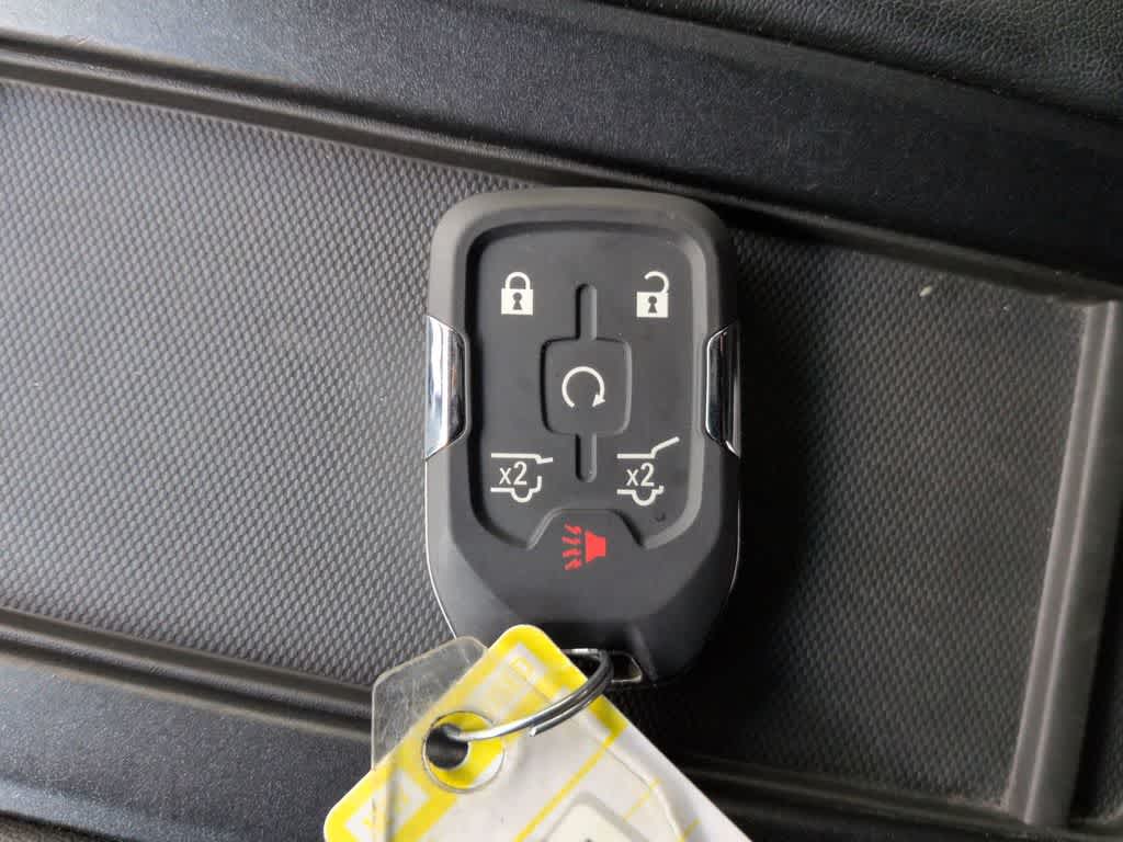 Thumbnail: 2019 GMC Yukon - 35