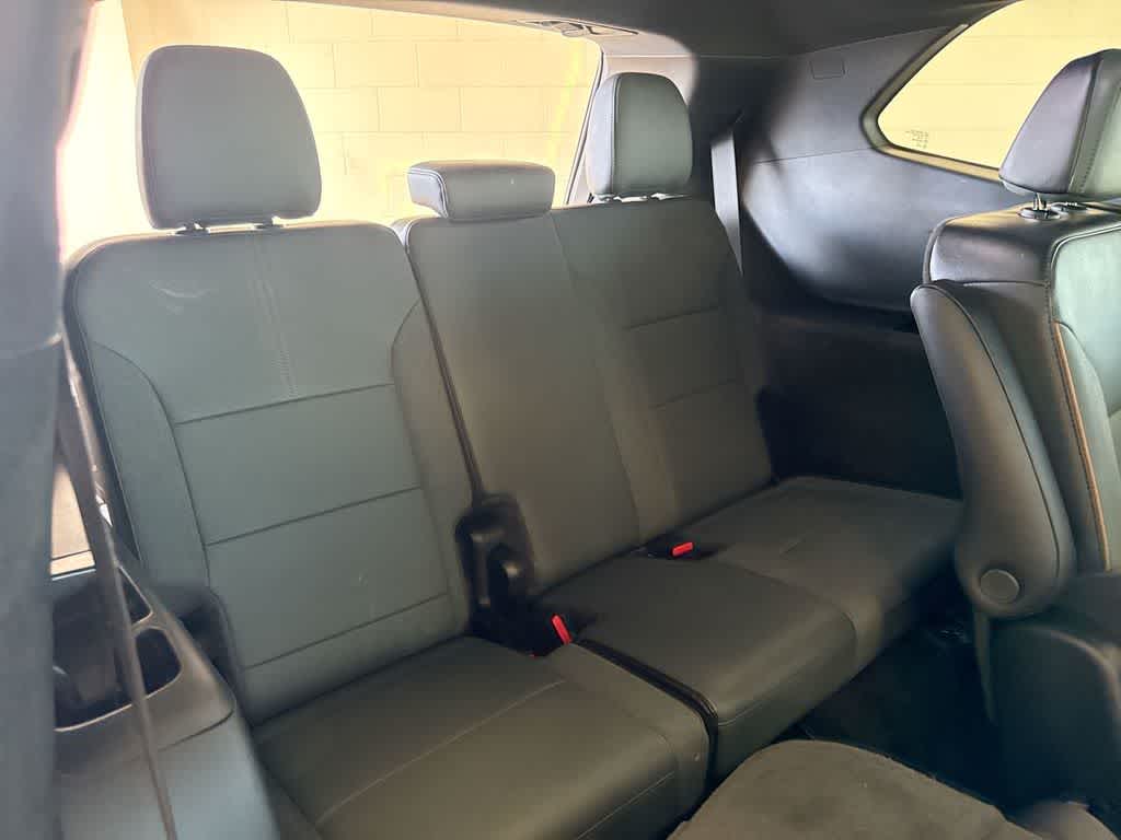 Thumbnail: 2025 GMC Acadia - 24