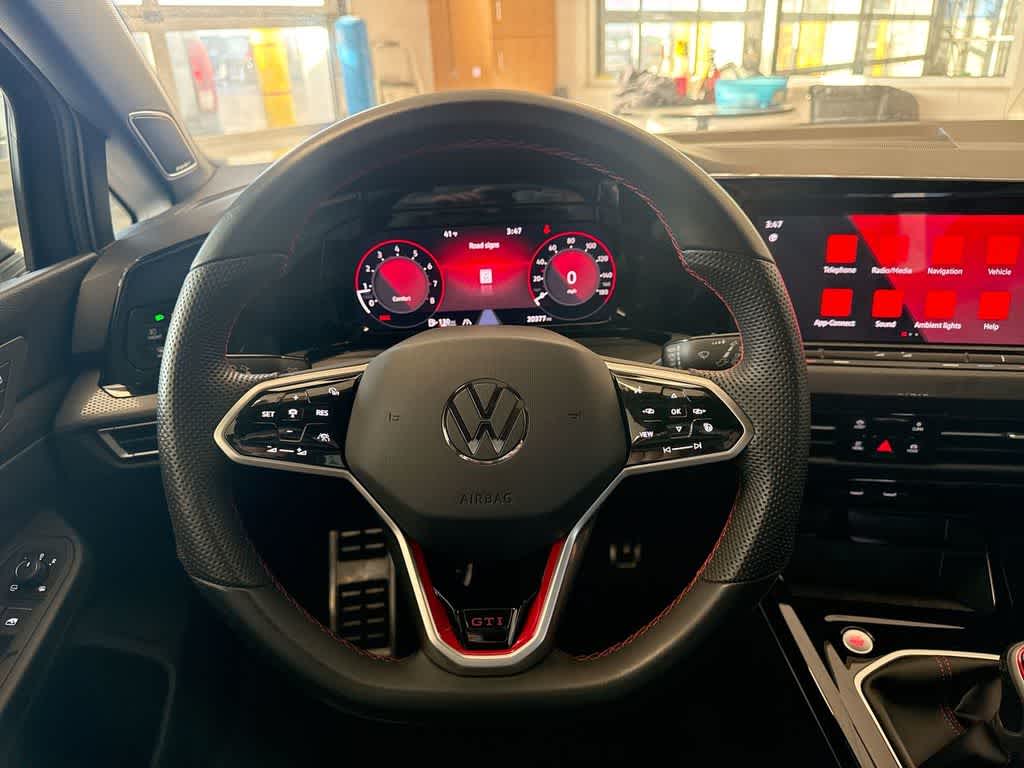 Thumbnail: 2024 Volkswagen Golf - 25