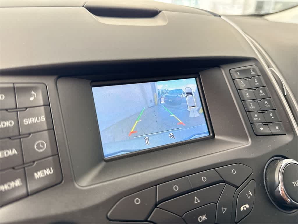 Thumbnail: 2018 Ford Edge - 29