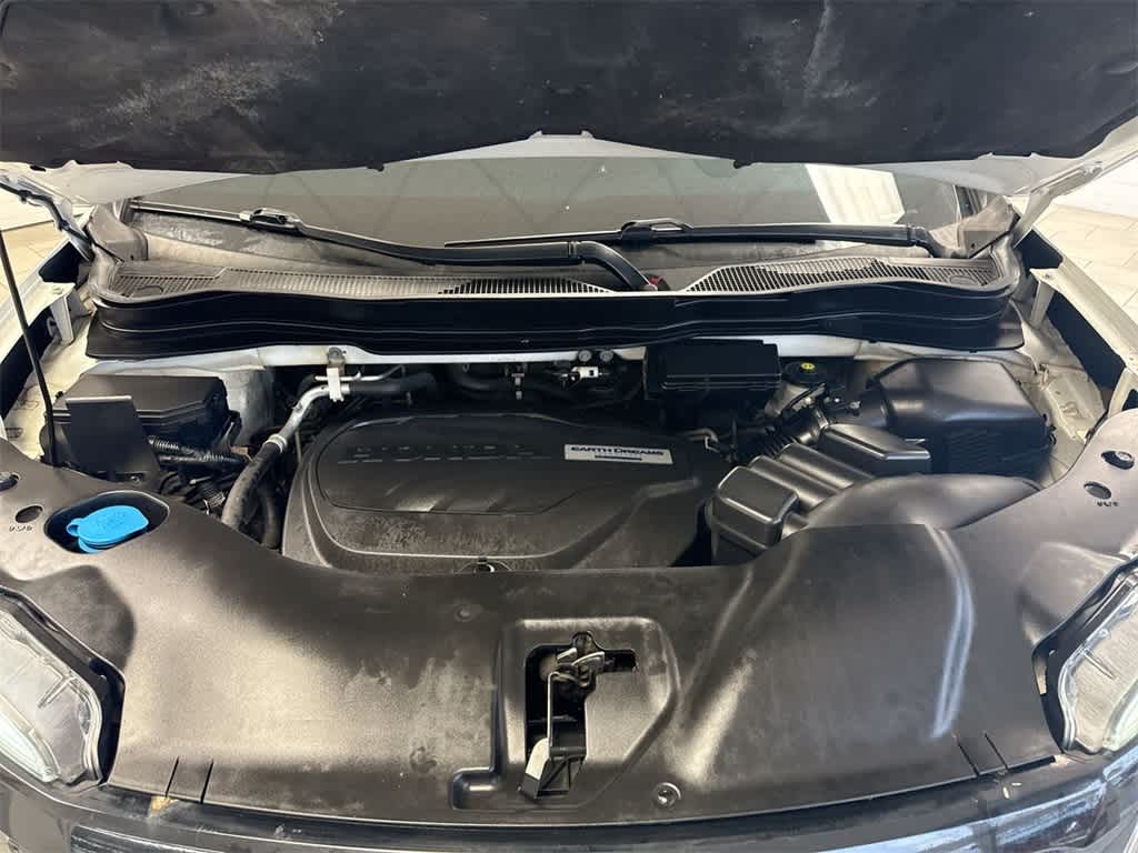 Thumbnail: 2019 Honda Ridgeline - 13