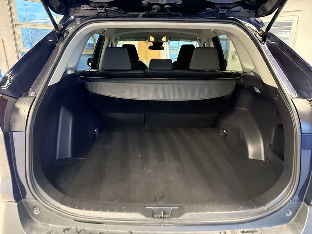 Thumbnail: 2021 Toyota RAV4 - 34