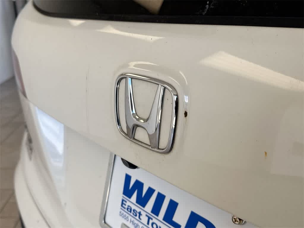 Thumbnail: 2019 Honda Pilot - 12