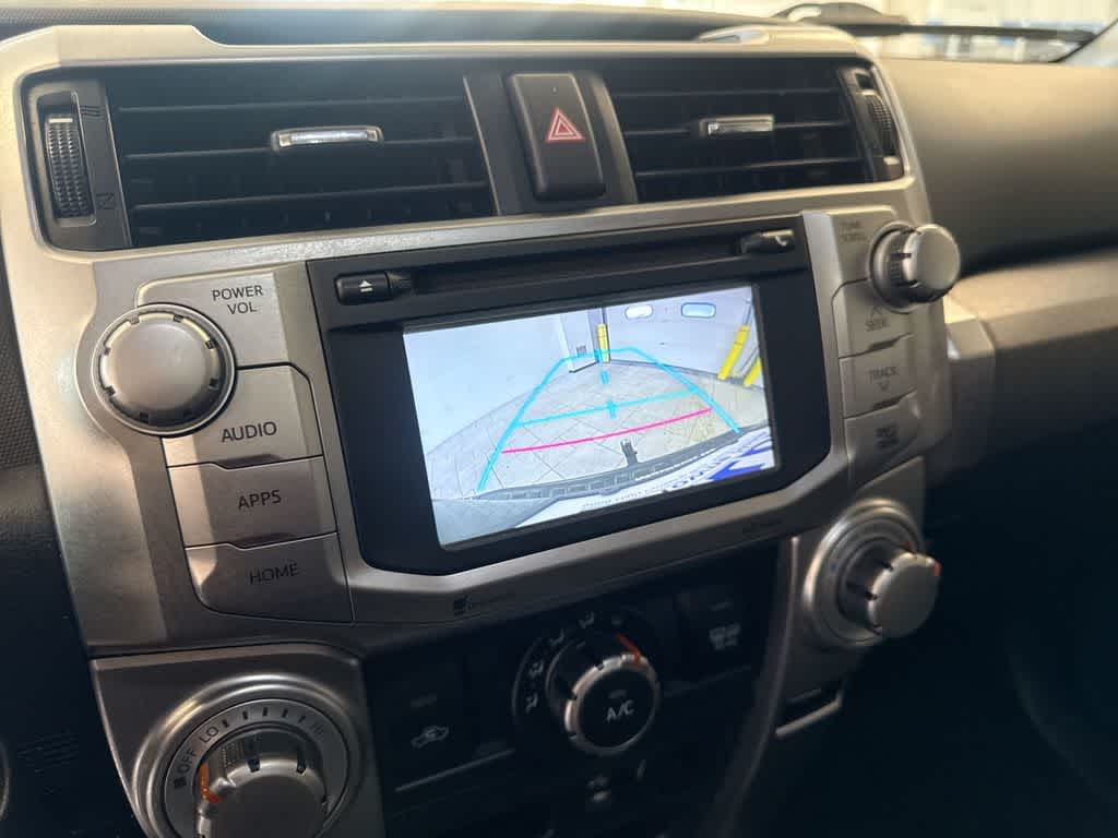 Thumbnail: 2015 Toyota 4Runner - 31