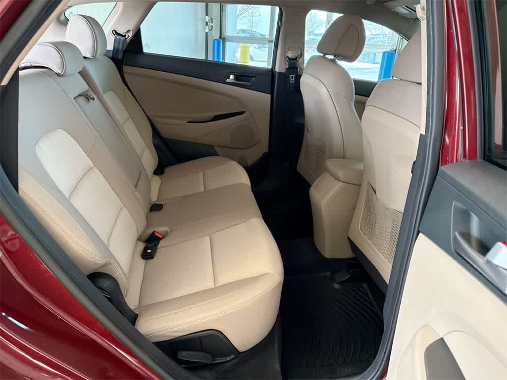 Thumbnail: 2017 Hyundai Tucson - 21