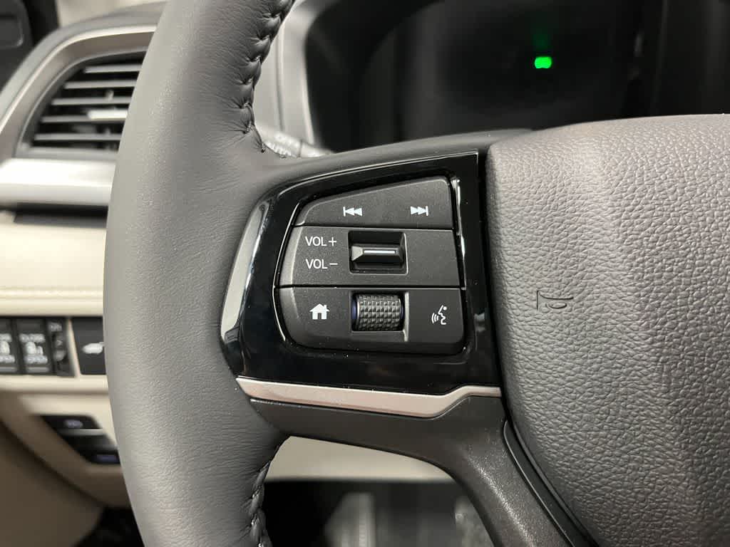 Thumbnail: 2026 Honda Odyssey - 16