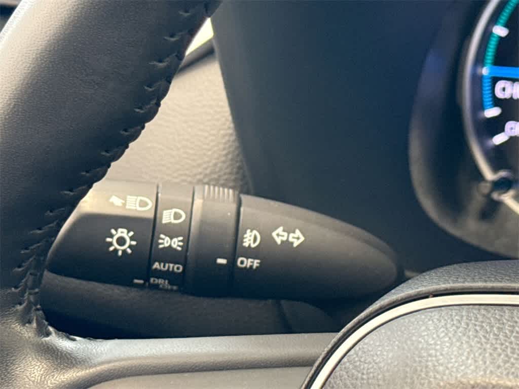Thumbnail: 2022 Toyota RAV4 - 28