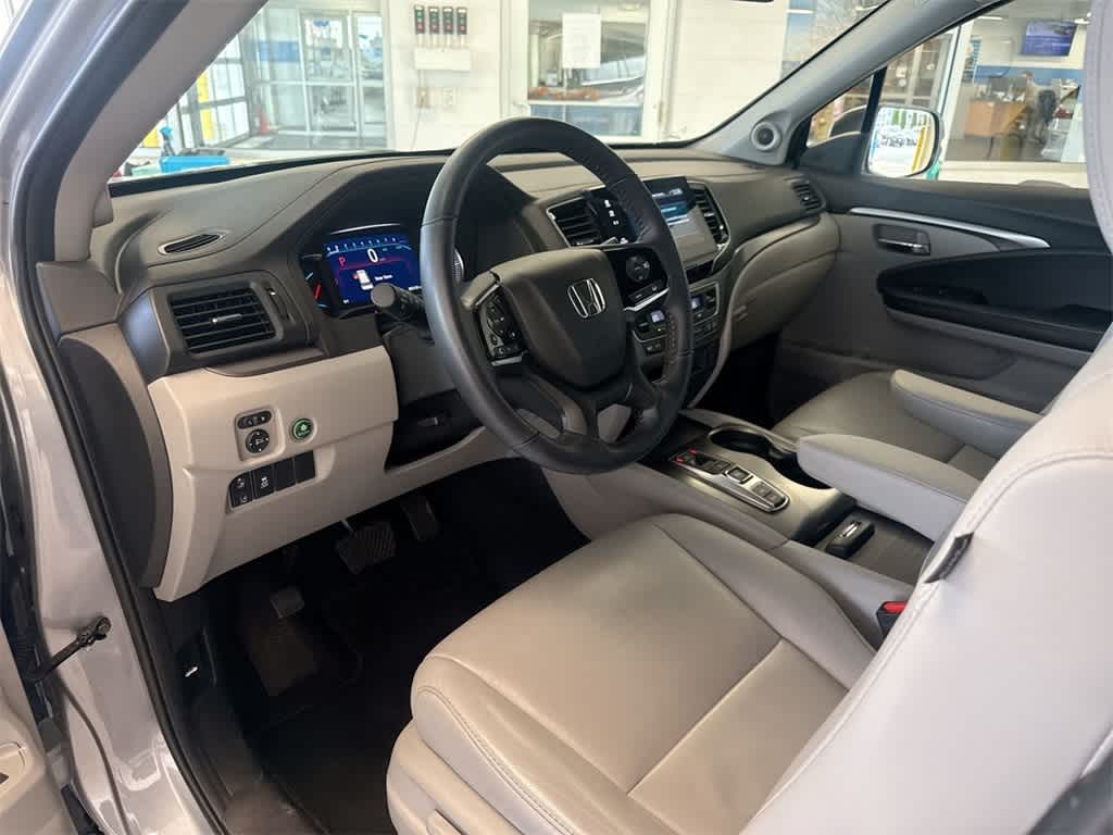 Thumbnail: 2022 Honda Pilot - 10