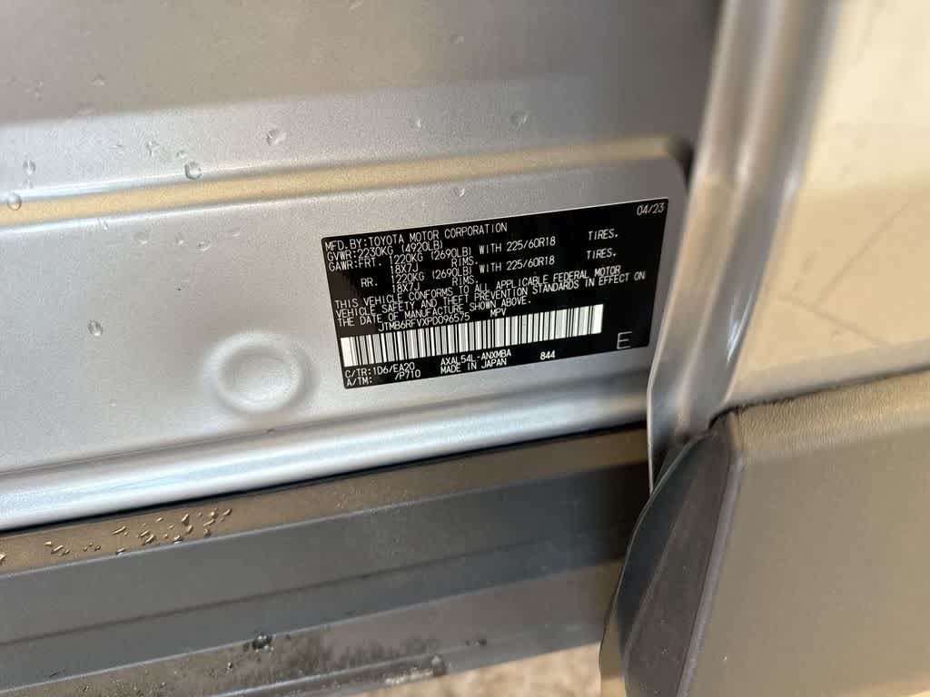 Thumbnail: 2023 Toyota RAV4 - 37