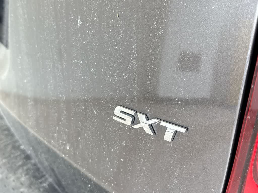 Thumbnail: 2015 Dodge Grand Caravan - 13