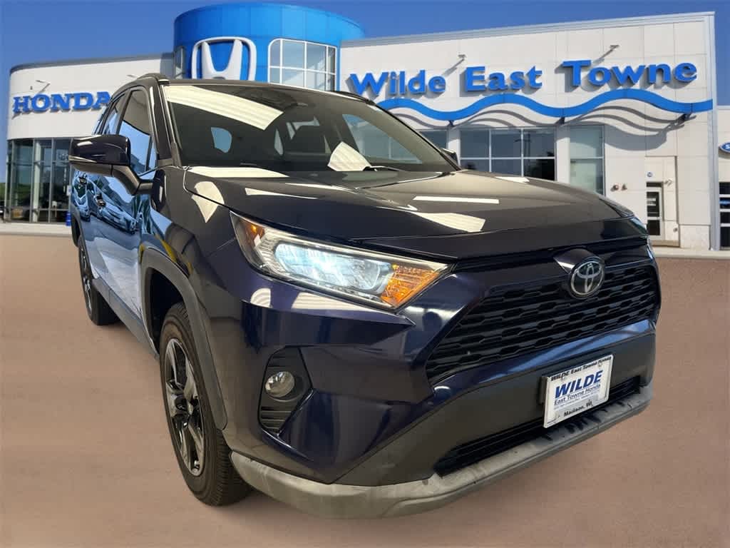 Thumbnail: 2021 Toyota RAV4 - 2