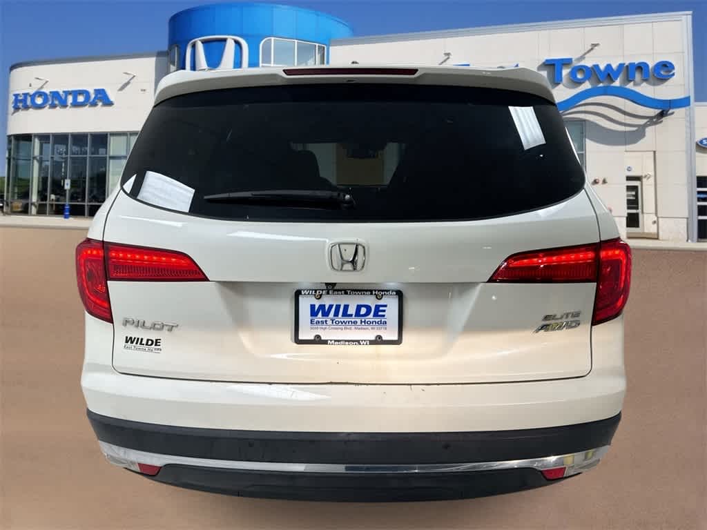 Thumbnail: 2017 Honda Pilot - 7