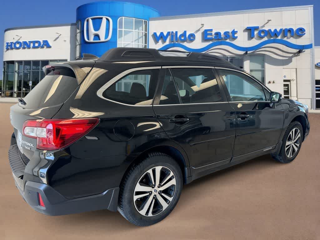 Thumbnail: 2018 Subaru Outback - 9