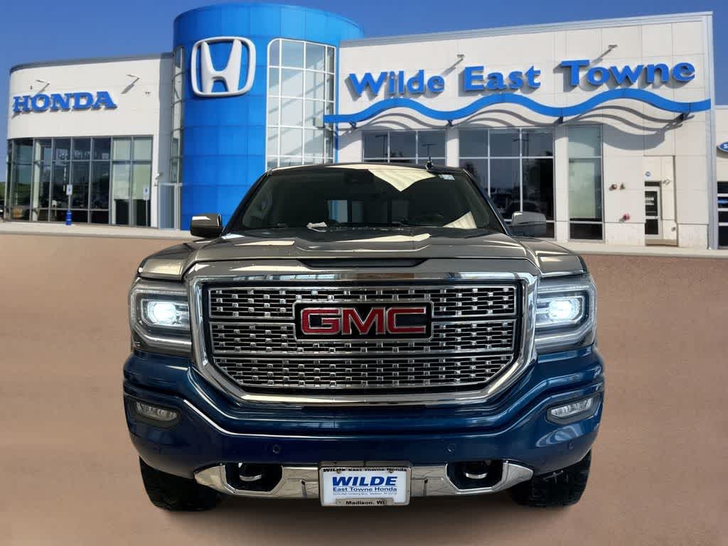 Thumbnail: 2017 GMC Sierra 1500 - 3